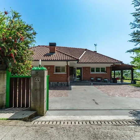 Vila Urbasa *